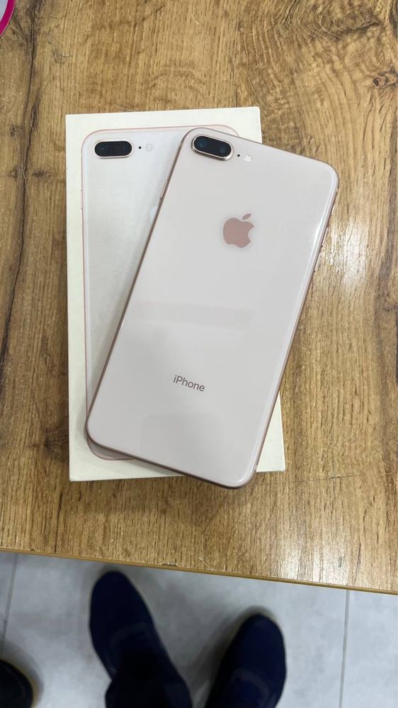 iphone 8 + ideal