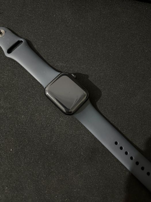Vand Apple Watch SE Gen 2 2024