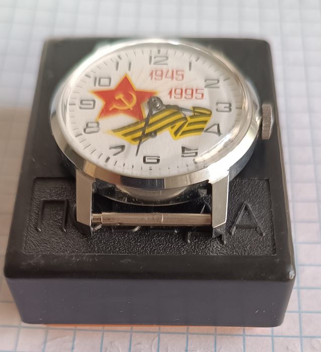 Часы наручные Победа юбилейные ,редкость