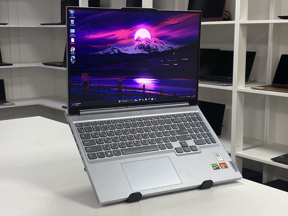 Мощный ноутбук Lenovo Legion-165Hz 2K/Ryzen 5 7640HS/16GB/1TB/RTX 4060