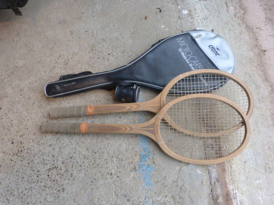 Racheta tenis CRANE -micro carbon superba si Reghin ventige 2 buc.