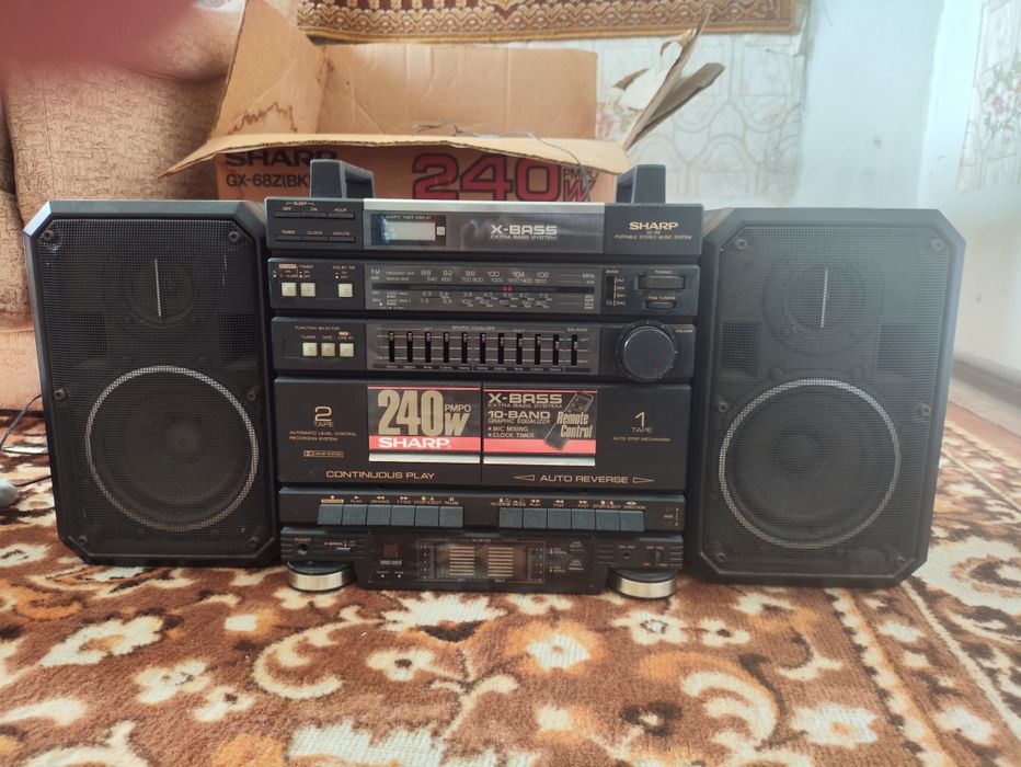 Музыкальный центр Sharp GX-68
