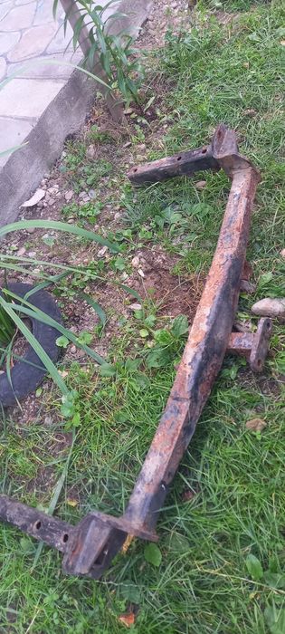 Cârlig și aripă audi 80 b4