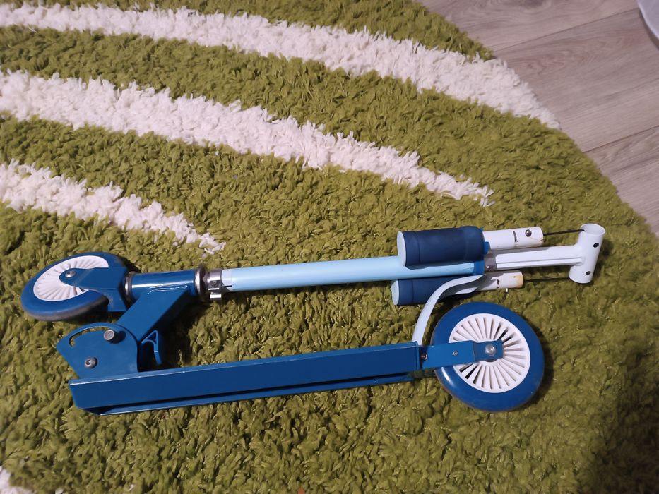 Trotineta 3-6 Ani ( Frozen)