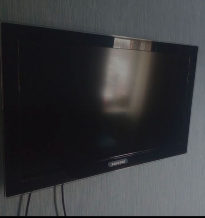 Телевизор samsung