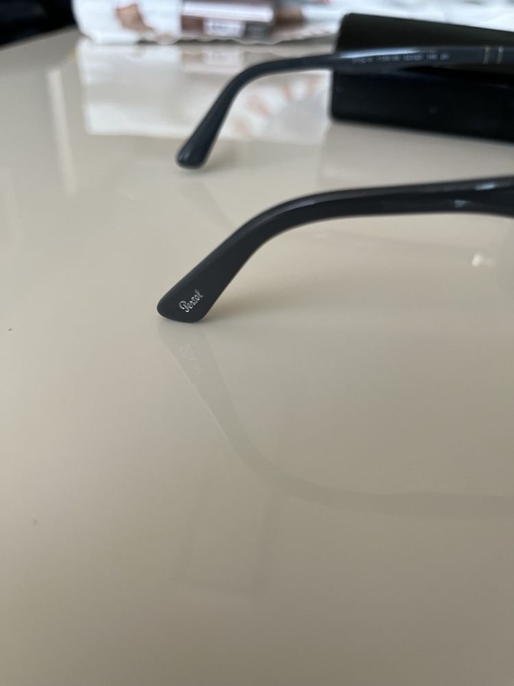 Слънчеви очила Persol