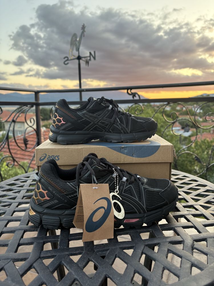 Asics Gel-Kahana 8 Black Rose Gold