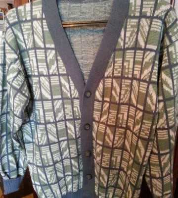 Мъжка трикотажна жилетка нова