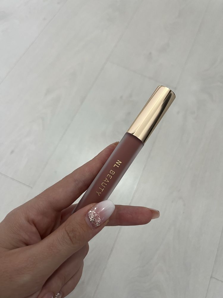 Червило NL Beauty
