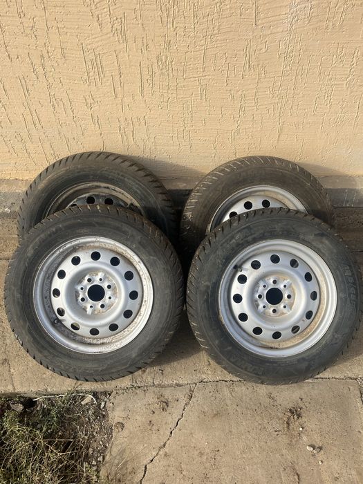 Продам шины со штампам
