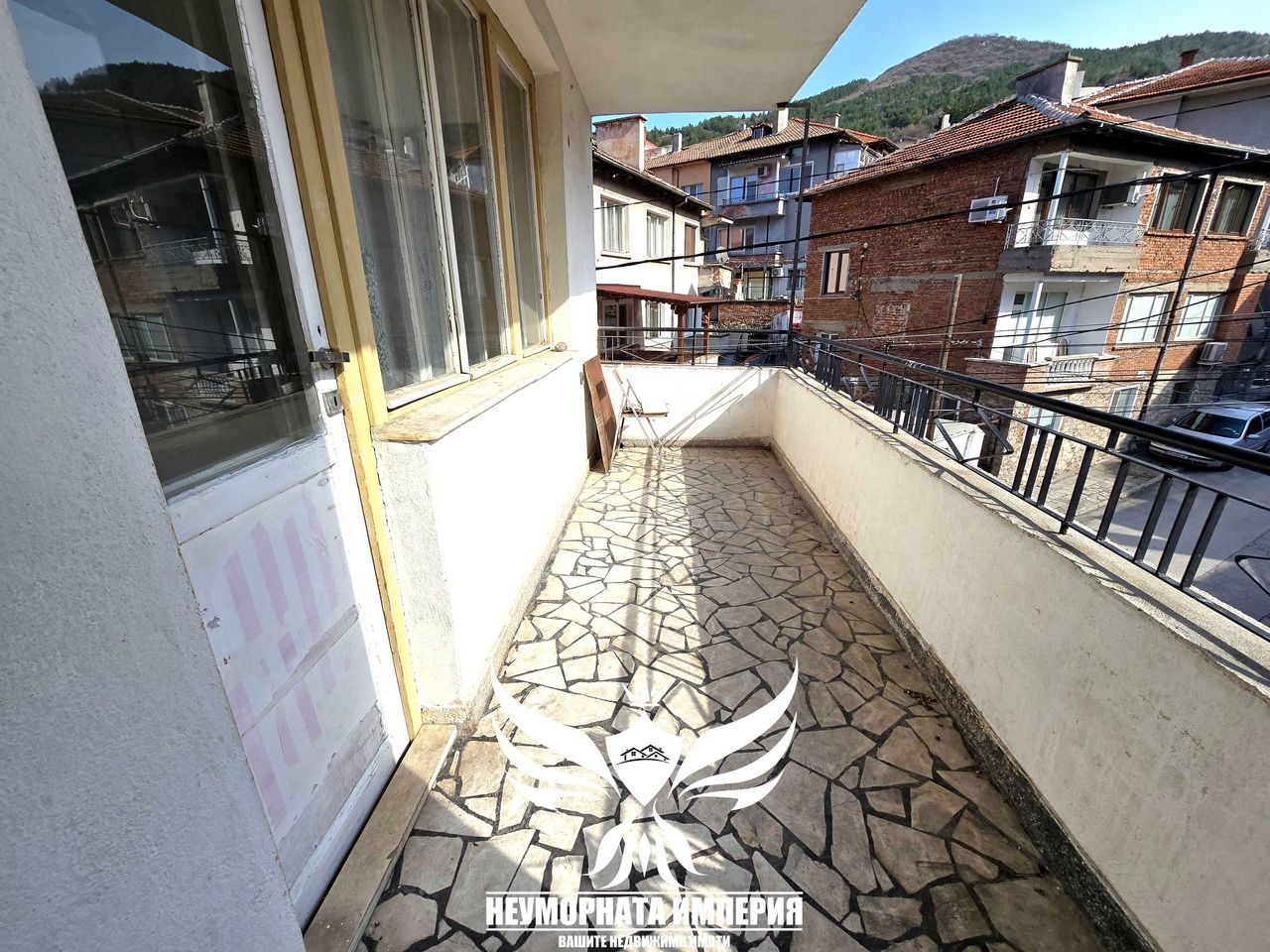 Дава се под наем Тристаен апартамент в Асеновград - 110 кв.м за 310 € - Снимка #4