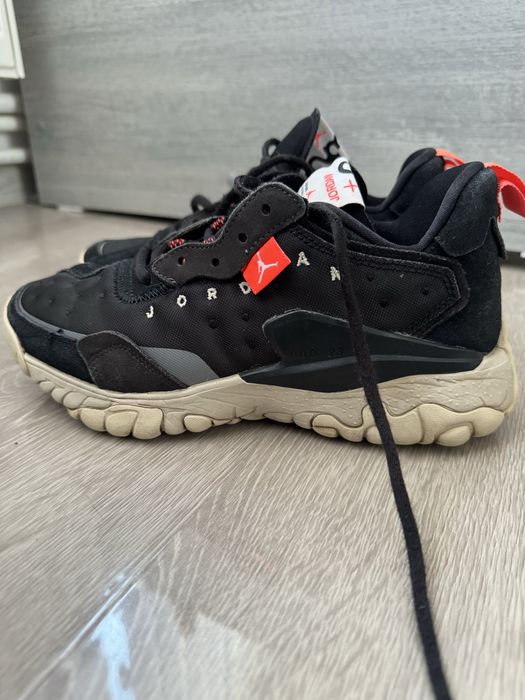 Adidasi Wmns jordan Delta 2