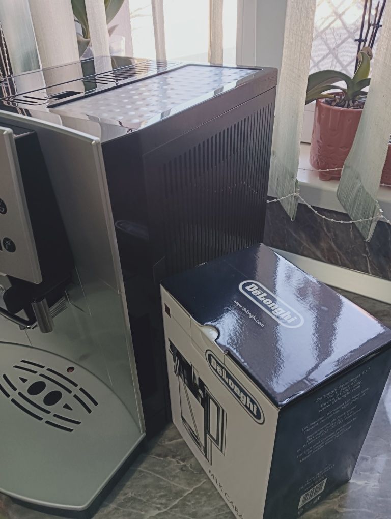 Espressor: Delonghi Perfecta Cappuccino