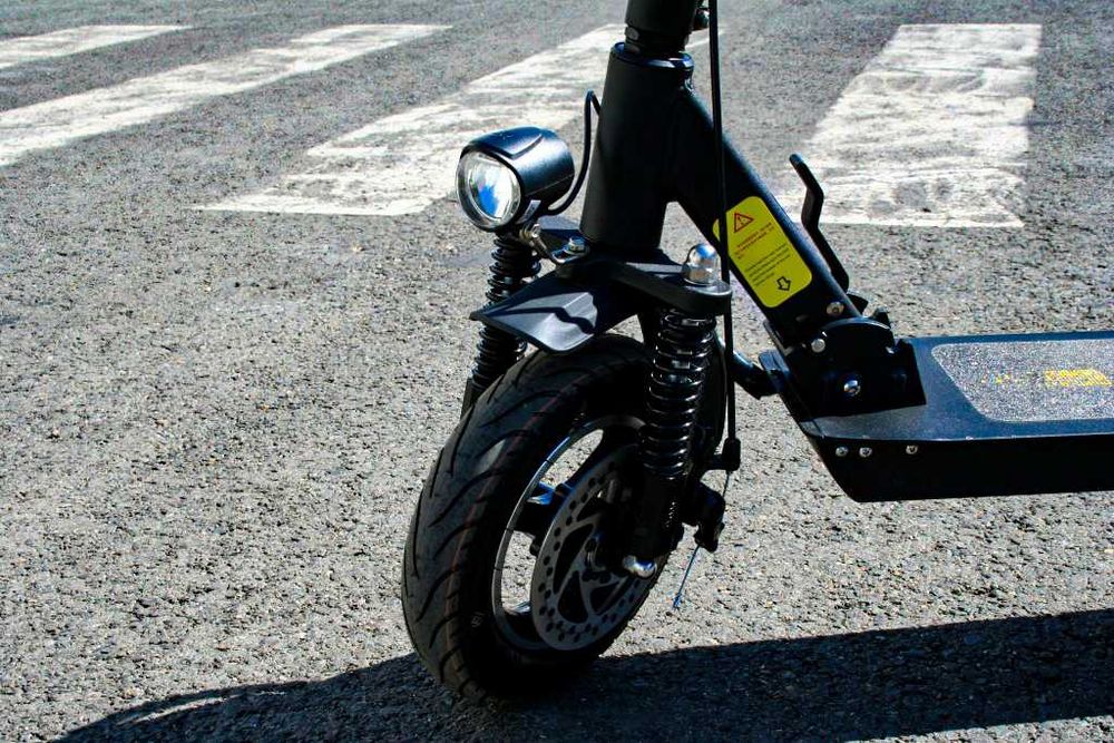 Trotineta electrica Joyor Torino Y5-S, Autonomie 50km, NOUA IN CUTIE