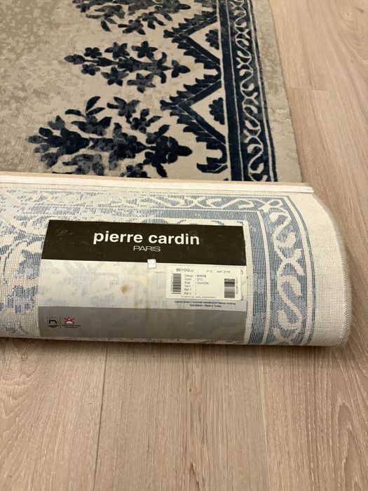 Covor gros Pierre Cardin