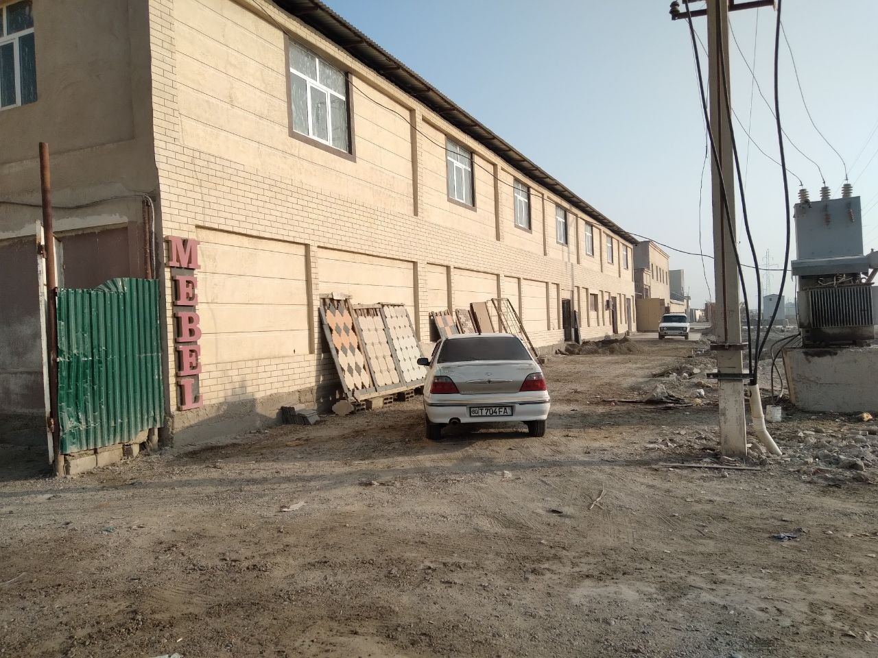 Arendaga berilafi 2 etaj bino 1m² 20000 so‘m