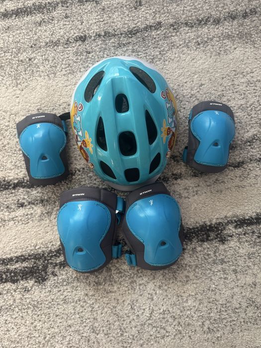 Casca de  protectie bicicleta , genunchiere si cotiere