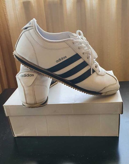 ADIDAS sneakers / adidasi pt barbati, nr 40