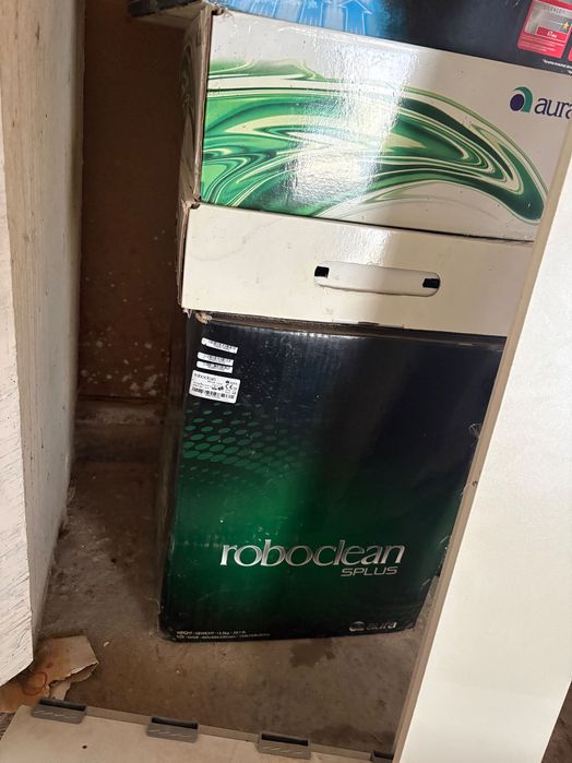 Продается пылесос на запчасти.