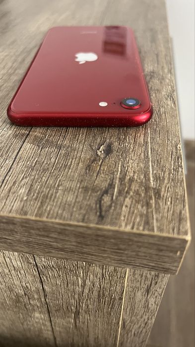 Iphone se за части