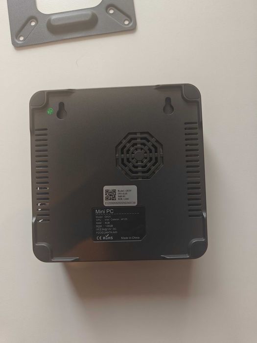 Мини компютър 128GB/8GB Ram