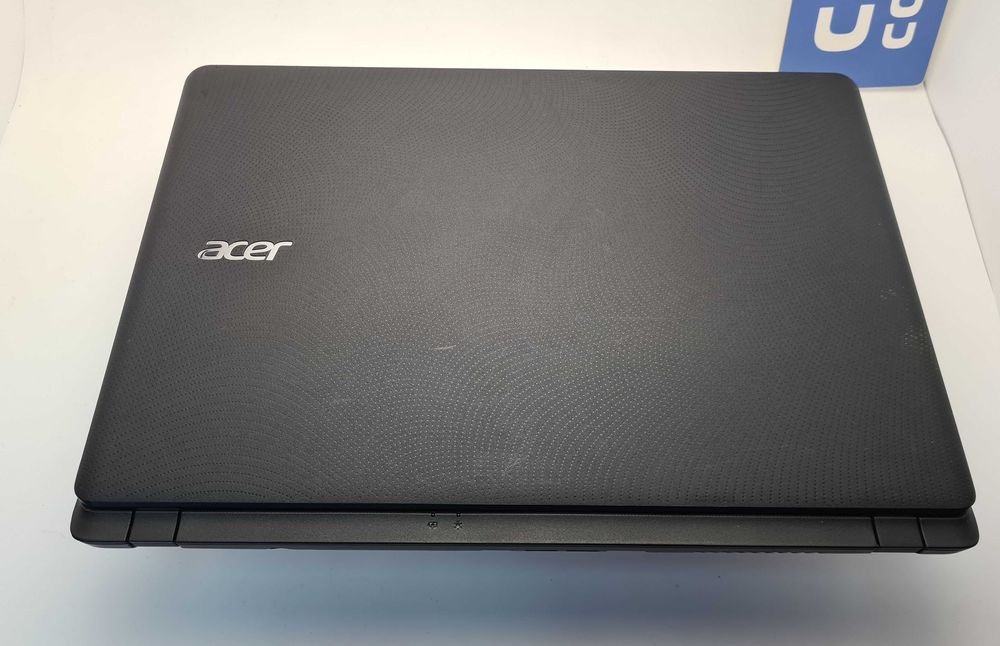 Acer Aspire ES1-572 i5 7200U/8GB/240SSD/FHD
