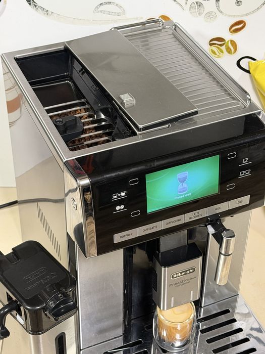 Кафемашина кафе автомат delonghi Primadonna Exclusive с гаранция