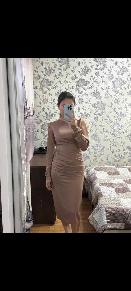 Продам платья в отличном состоянии