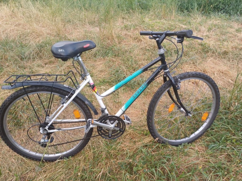 Bicicletă cu roti de 26