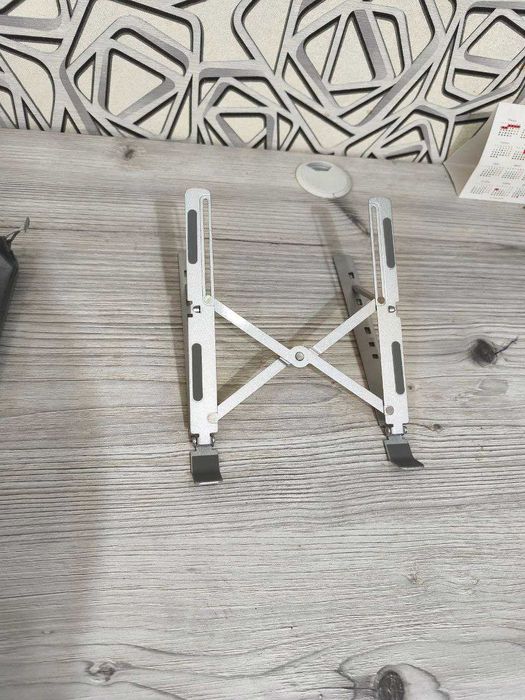 Подставка для учёбы, дистационки, ноутбука, книг + чехол в подарок