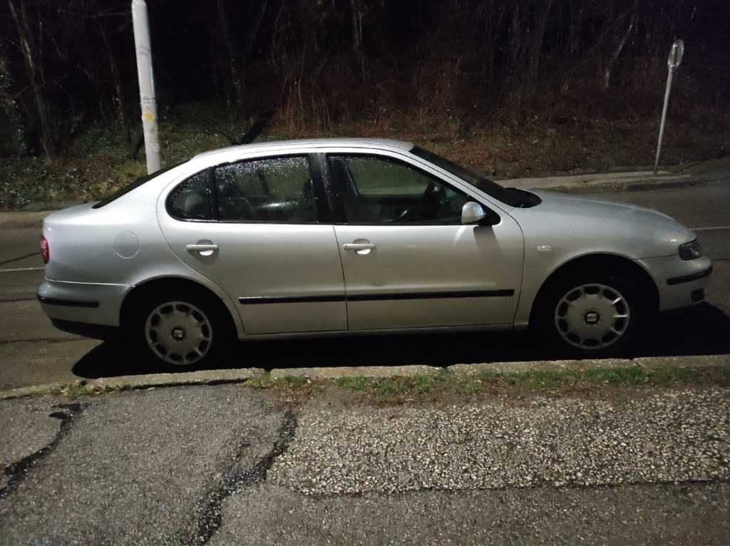 Seat Toledo 1.8 125 газ бензин