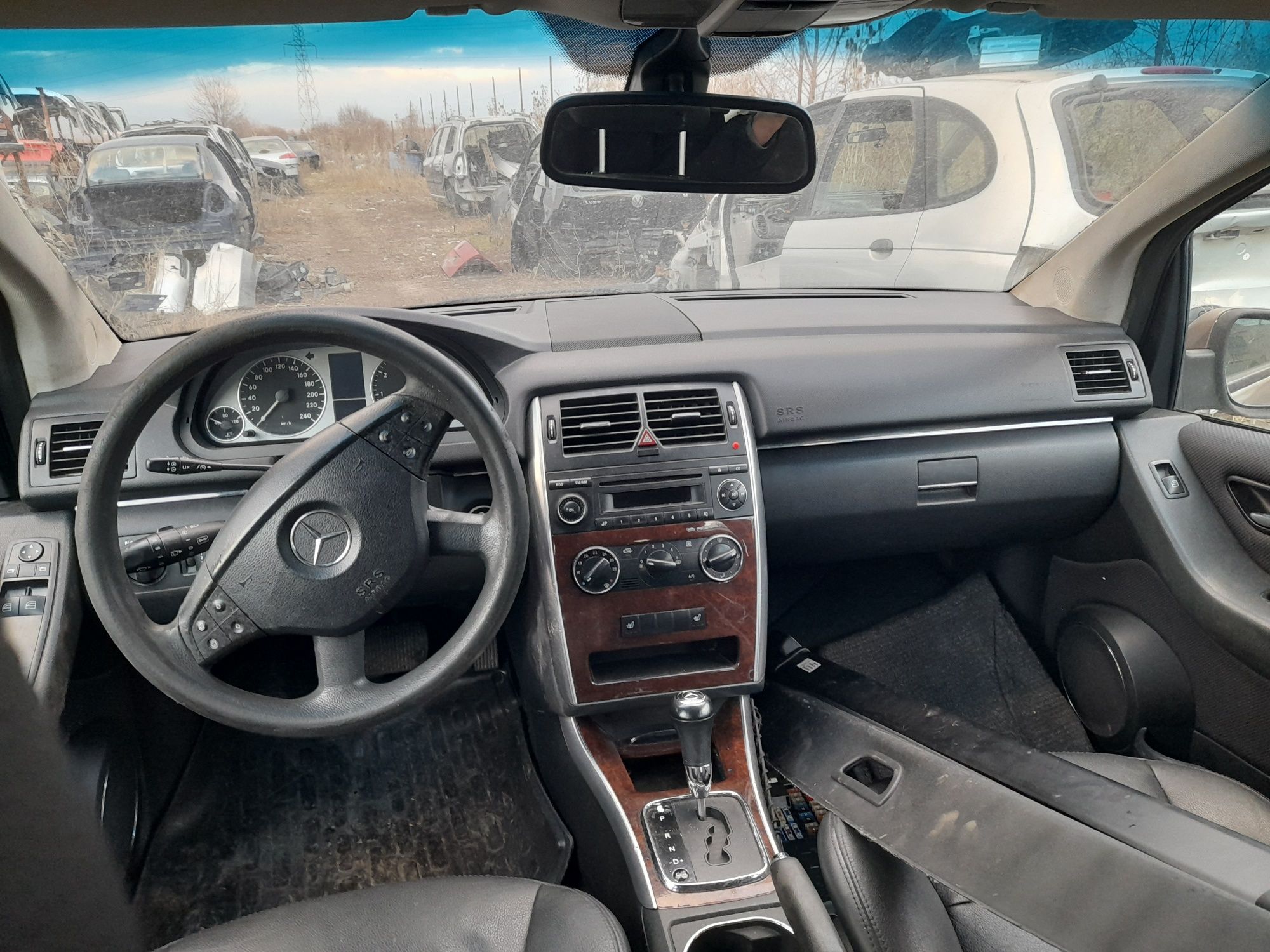 Мерцедес В 170 бензин 2000сс на части