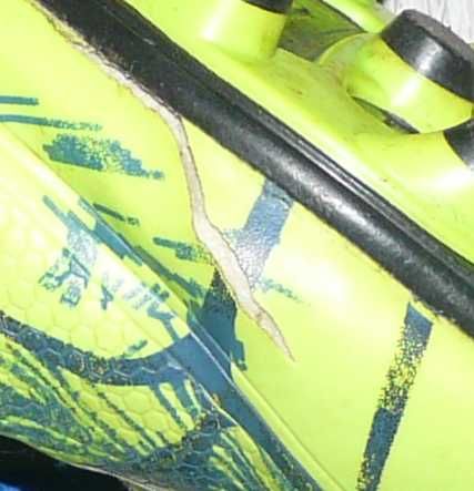 Adidas,Nike ghete cu crampoane fotbal nr 32,34,36,37,38,39,42,47
