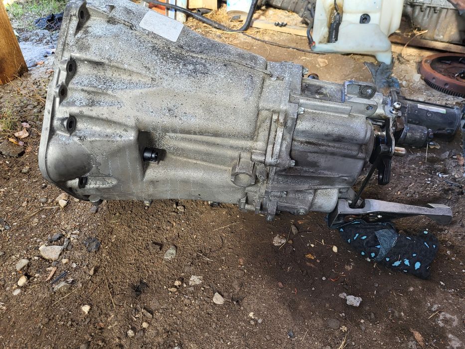 Продавам скорости за мерцедес w203