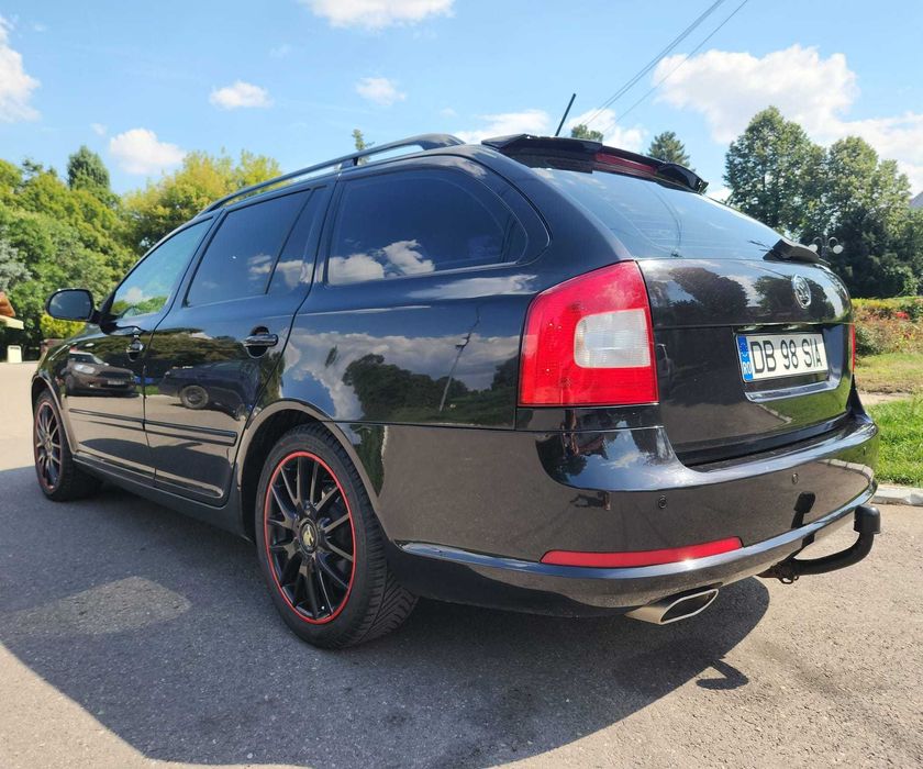 Skoda Octavia II Facelift VRS Black edition (model) 1.6 TDI An 2012