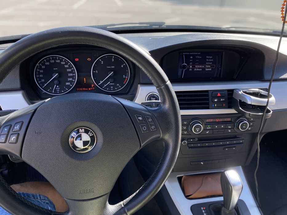 Bmw seria 3 e91 318d an 2012