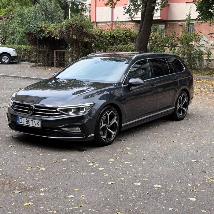 Volkswagen Passat Passat R-line 4mottion 200 CP