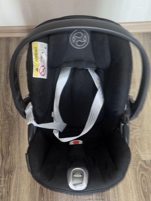 Детское авто кресло