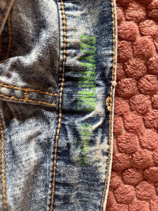 Дамски дънки.