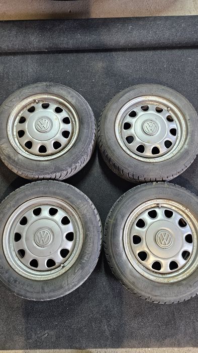 Set roti tabla originale Volkswagen Golf 3 / Vento  / Passat B4 etc

R