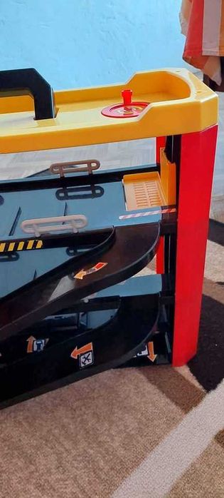 писта за игра за малчугани