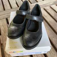 Pantofi negri din piele GEOX pentru fete marimea 31 si 32