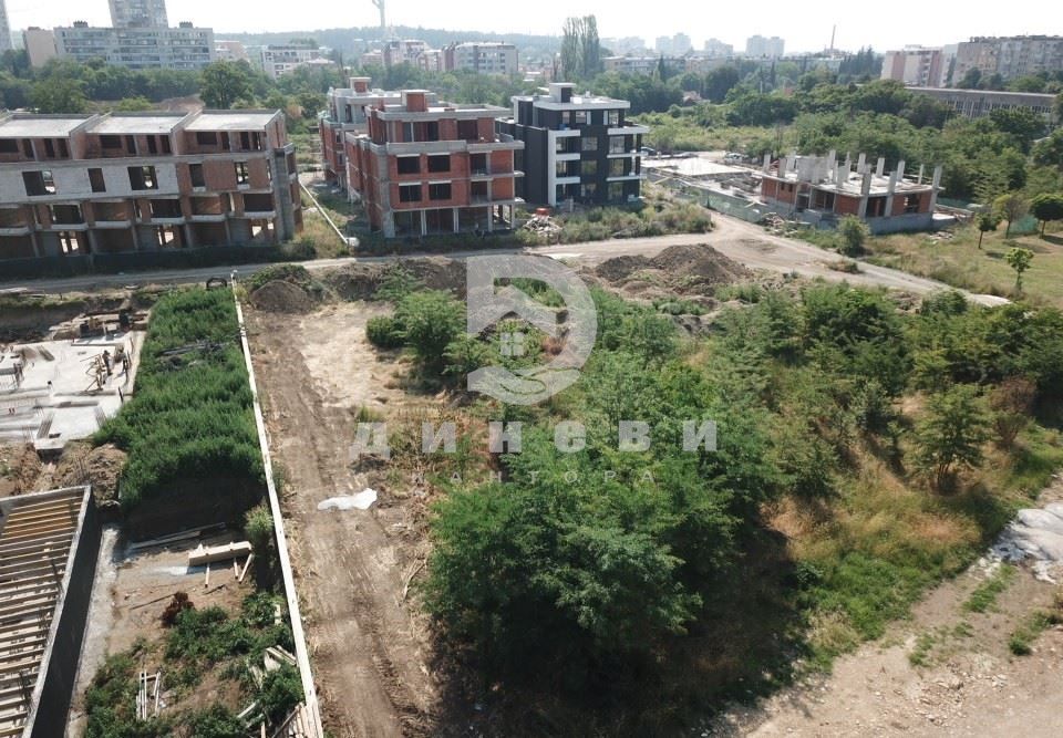 Парцел в парк Бедечка