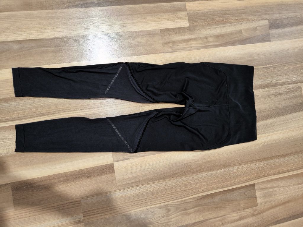 Дамски спортен клин Reebok