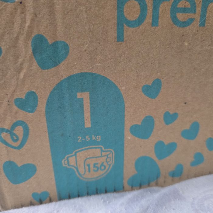 Памперси Pampers Premium Care