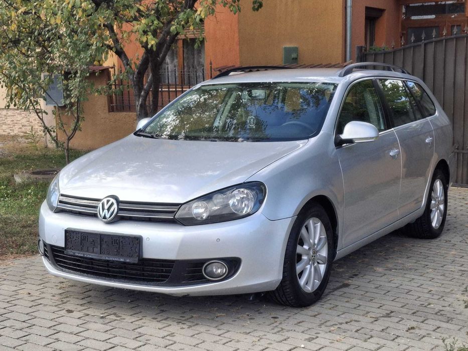VOLKSWAGEN Golf 6 - 1.6 TDI Navi / Climatronic / Pilot / Senzori F-S