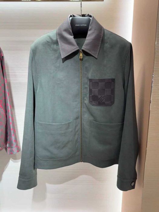 Мъжко Яке и Панталон Louis Vuitton нов модел 2026