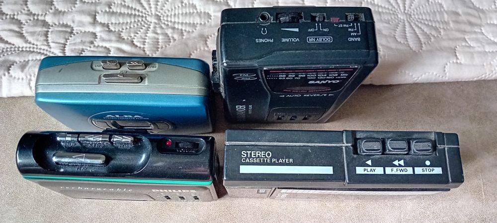 Lot walkman de vânzare