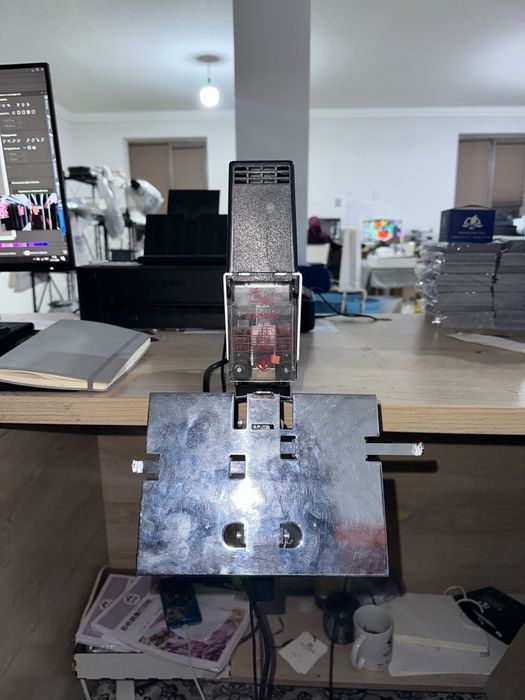 Stepler aparat sotiladi