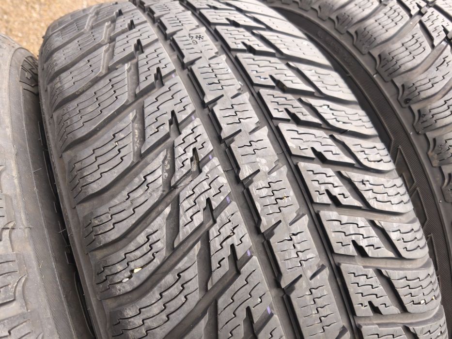 265/65/17" 4бр Nokian Wr Suv3 ,dot3321,7mm
